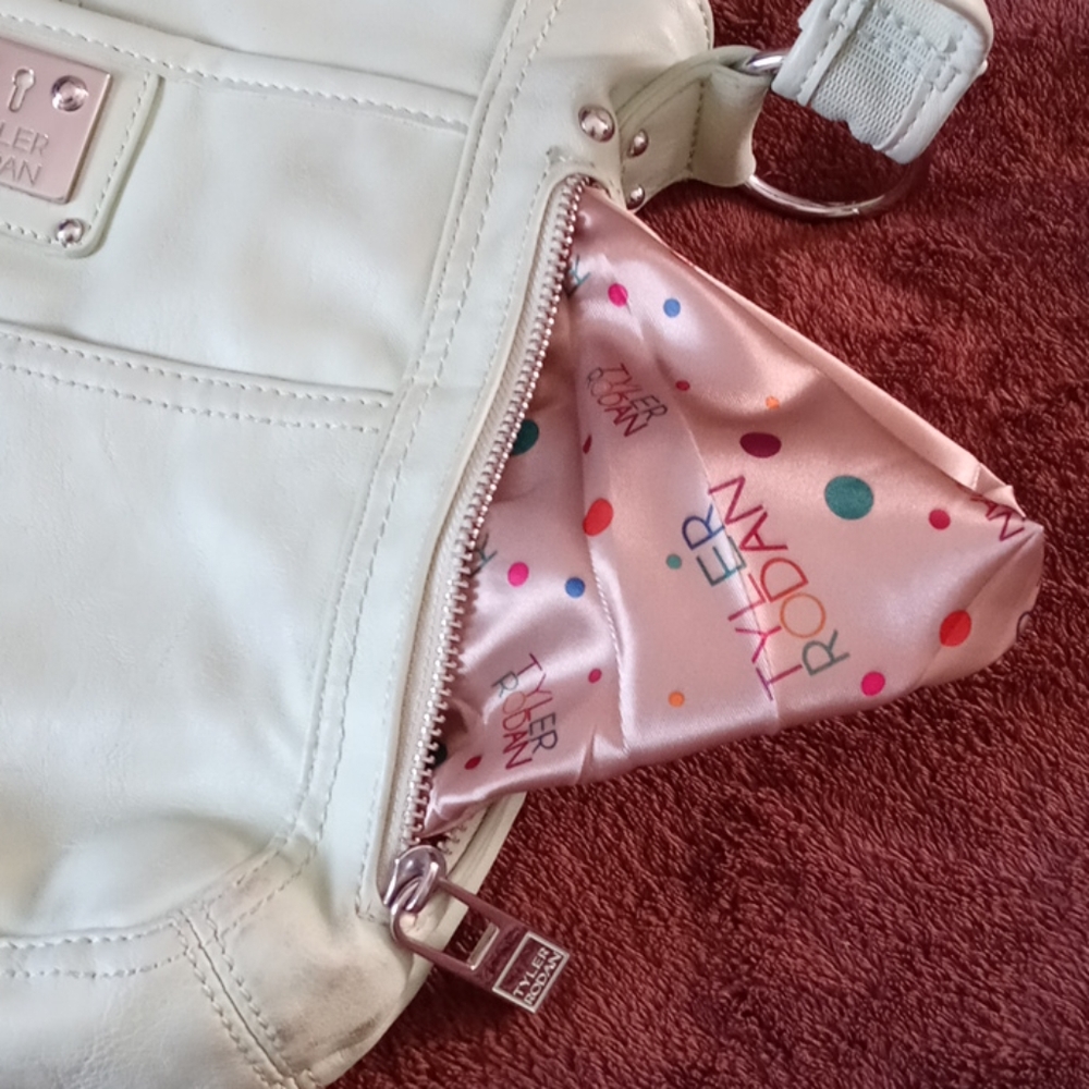 Tyler Rodan bag - Picture 6 of 6